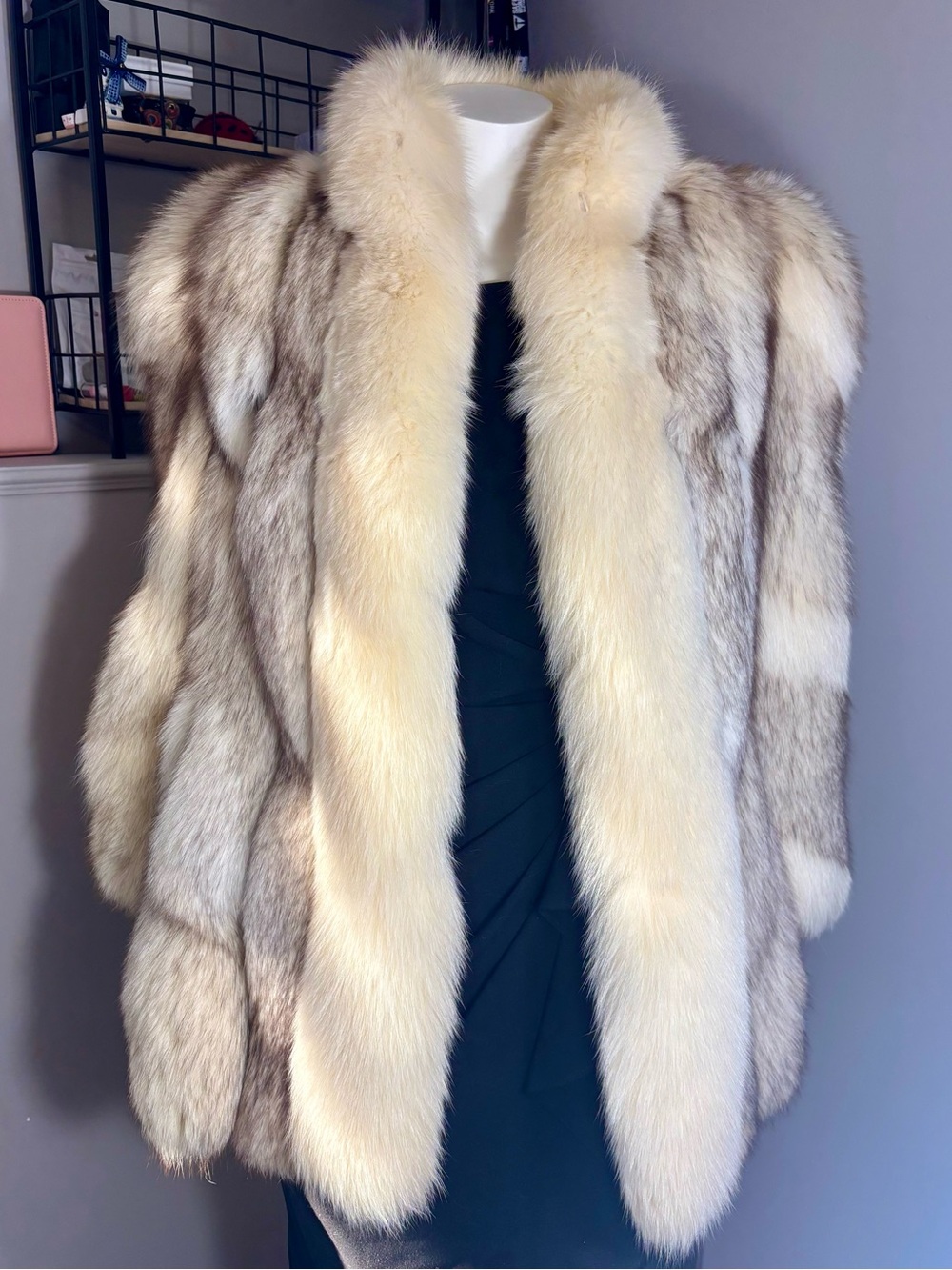 Genuine Vintage Arctic/Silver Fox Fur Coat, approx size M